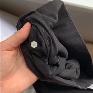 LuluLemon size 6 wunder under leggings